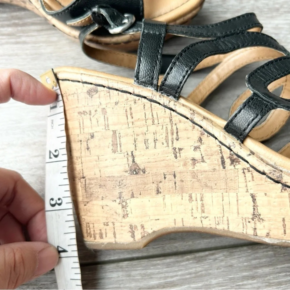 BOC Born Concept Black Leather Wedge Heels Sandals - Picture 12 of 16